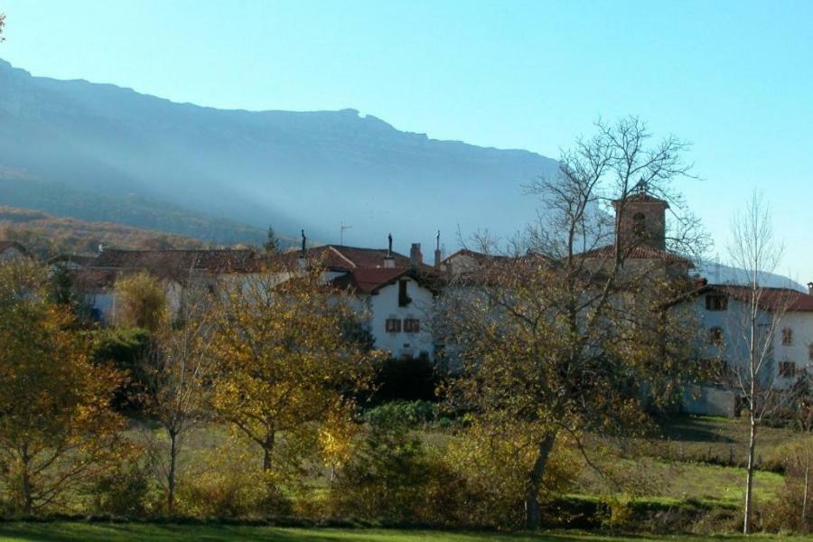 Villa Zubiarena Satrustegui Exterior foto